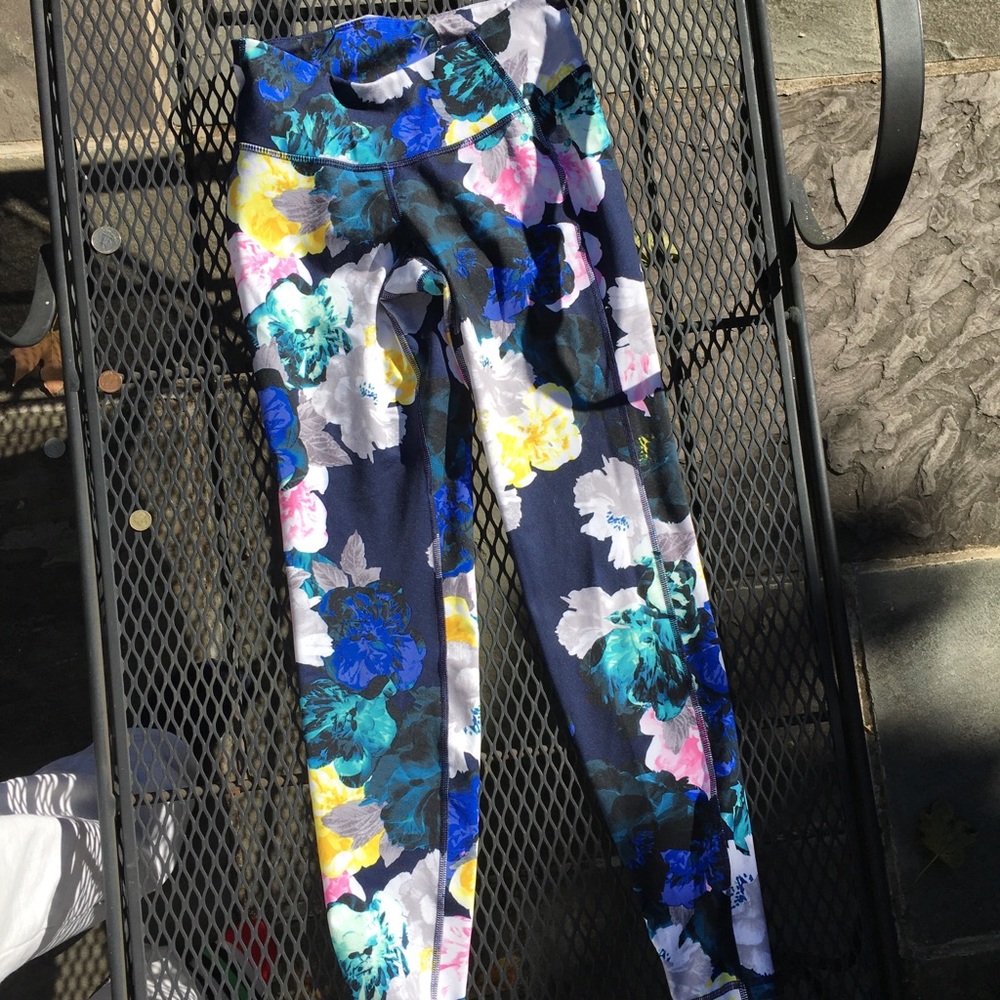 Old navy floral leggings